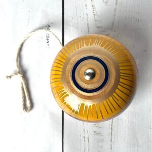 Classic Wooden Yo-Yo Light Wood Tone Gold Drip Details Black Trim Vintage